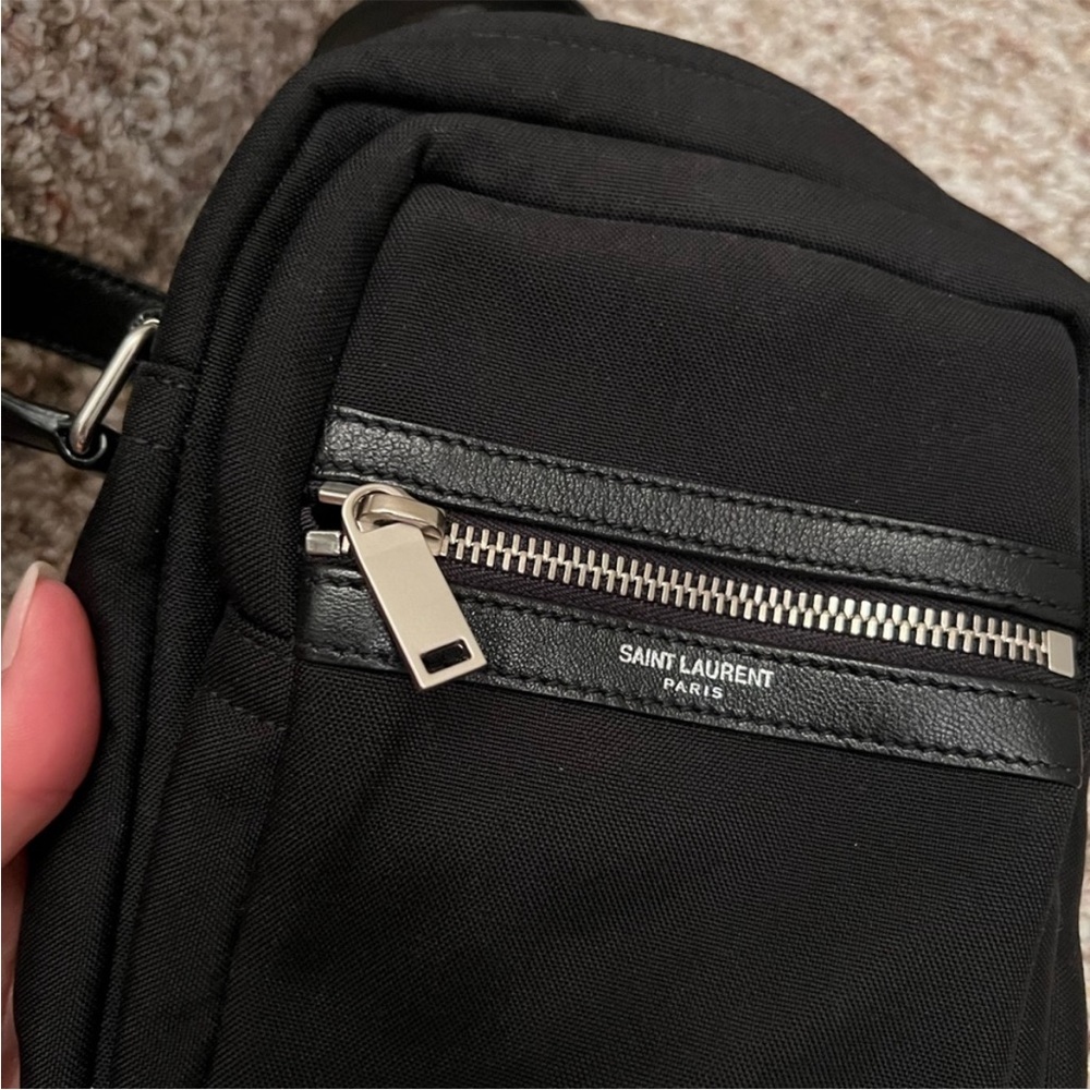Saint Laurent Black Crossbody Bag - Picture 3 of 7
